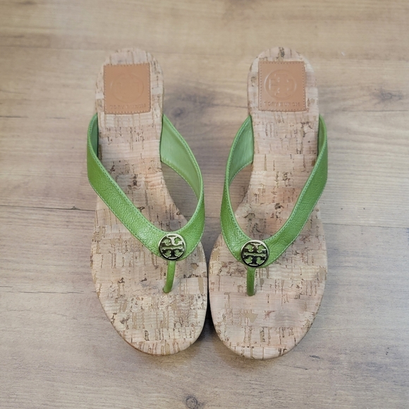 Tory Burch Suzy Green Leather Cork - Picture 6 of 11